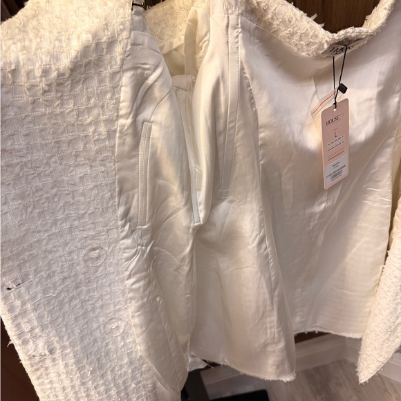 House of CB “Nia” Elegant White Long-Sleeve Structured Dress/Blazer With Tag - Picture 14 of 15